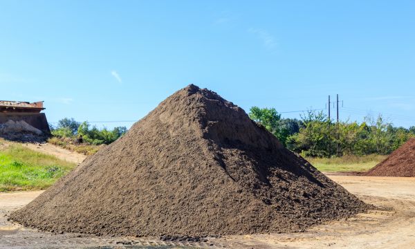 Black Dirt Delivery in Carmel